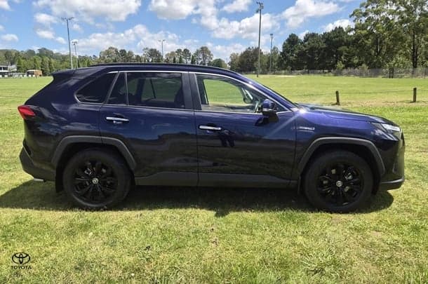 2024 Toyota RAV4 Cruiser-AWD in Blue