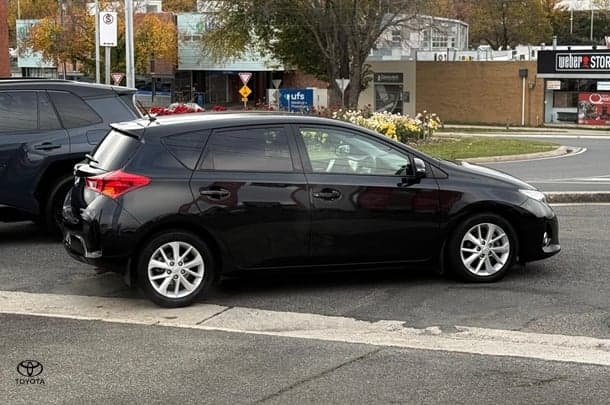 2014 Toyota Corolla Ascent Sport in Black