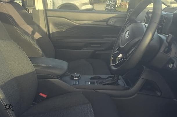 2025 Ford Ranger XLT in Black