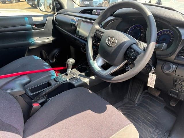 2020 Toyota Hilux SR in White