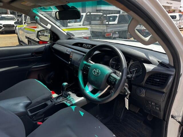 2021 Toyota Hilux SR in White