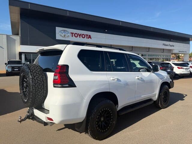 2020 Toyota Landcruiser Prado GXL in White