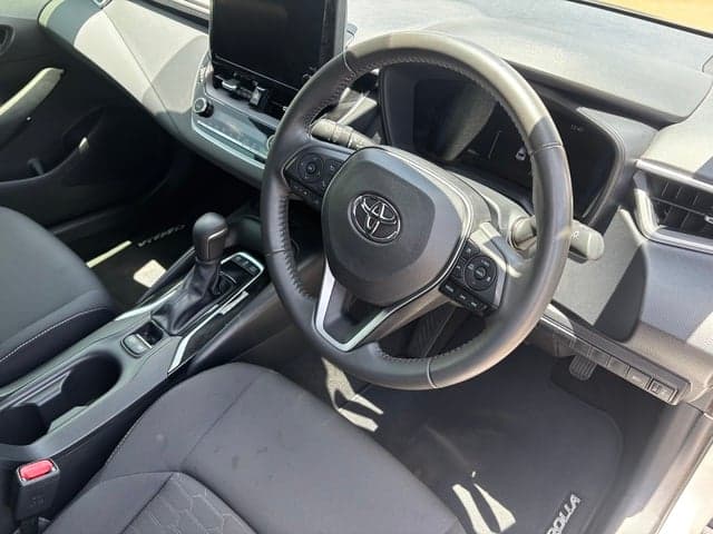2024 Toyota Corolla SX in Silver