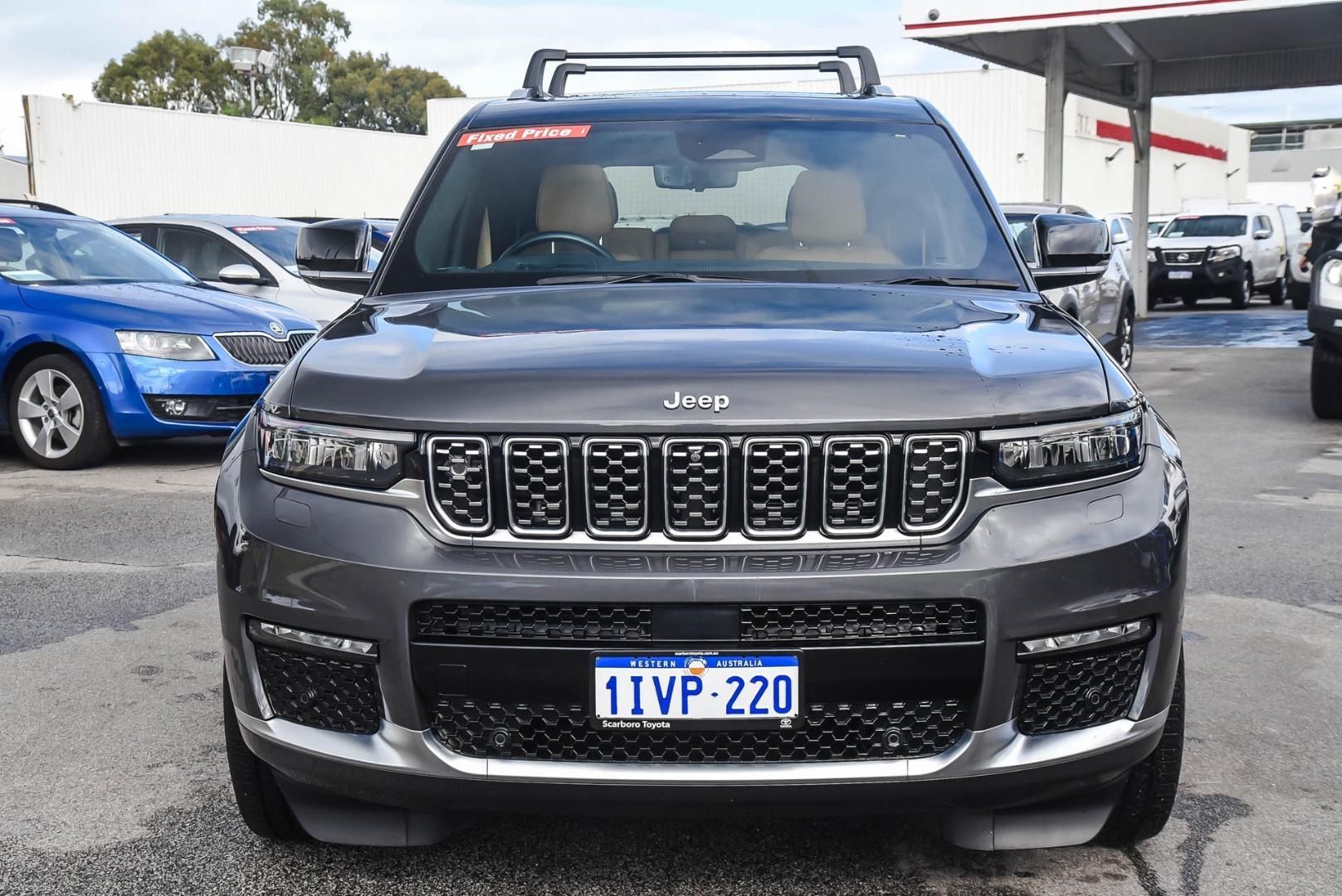 2022 Jeep Grand Cherokee L Summit Reserve in Grey