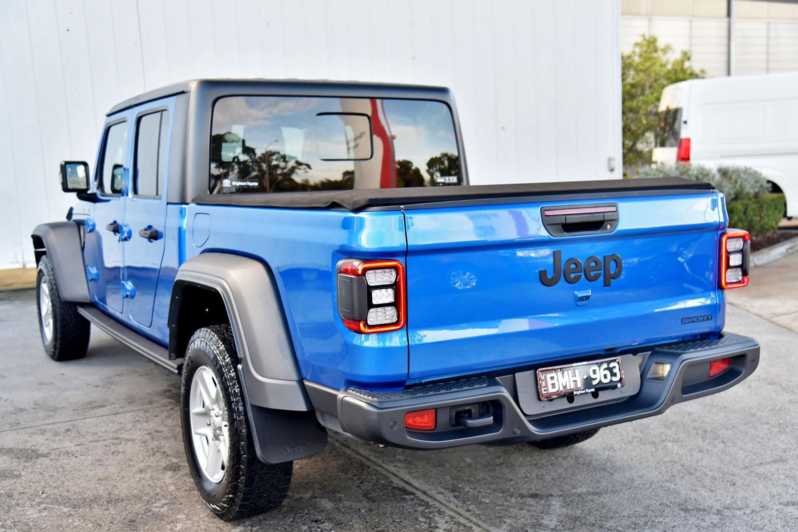2020 Jeep Gladiator Sport S in Blue