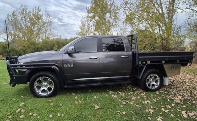 2019 RAM 1500 Laramie in Grey