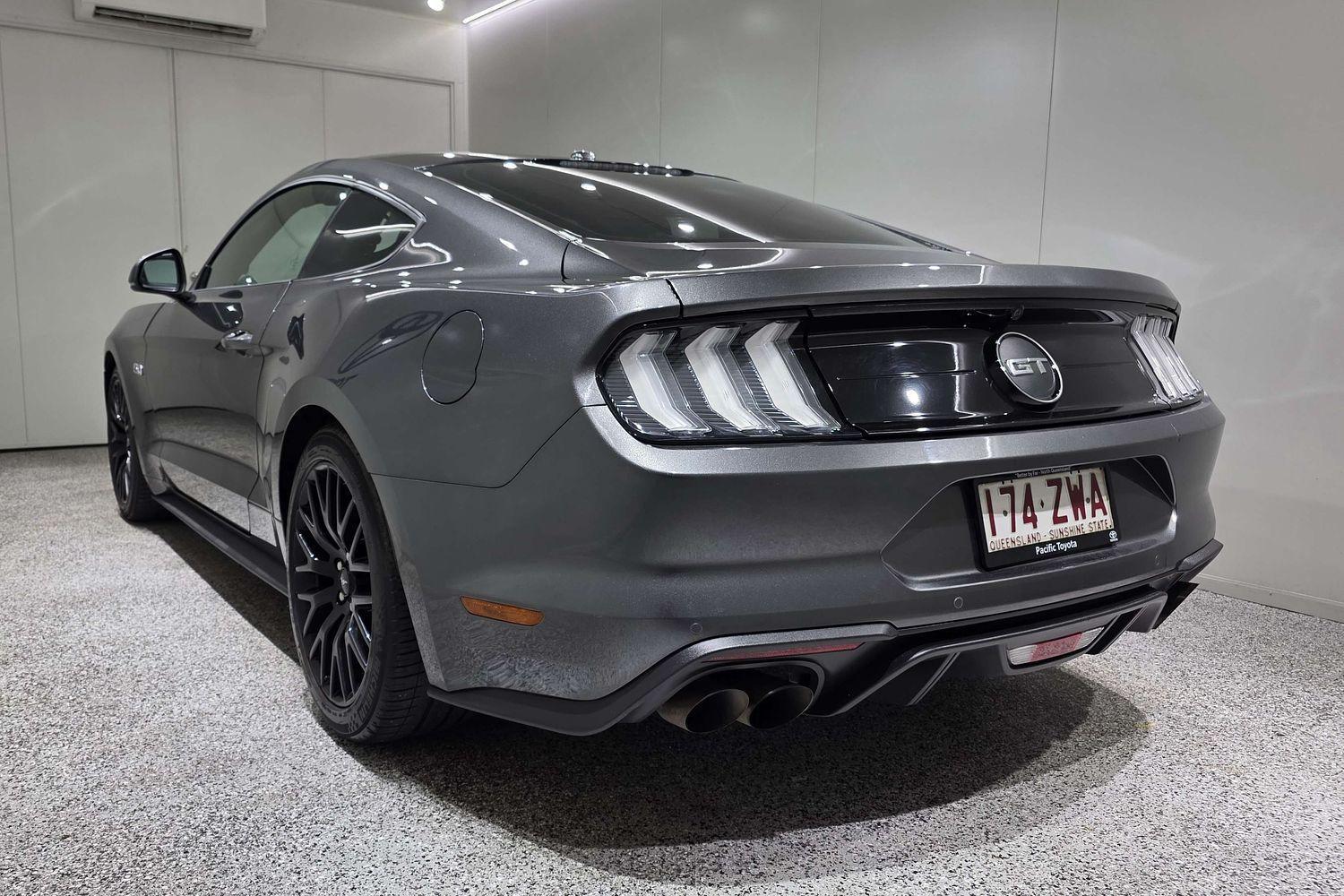 2019 Ford Mustang GT in Grey