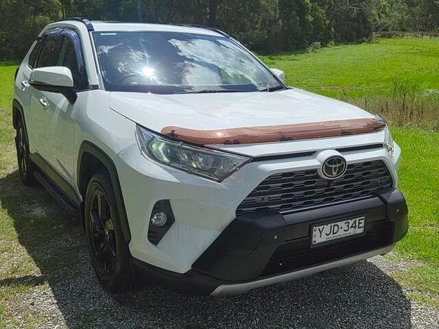 2020 Toyota RAV4 Cruiser 2WD in White