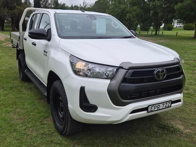 2021 Toyota Hilux SR in White