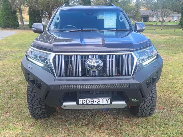 2023 Toyota Landcruiser Prado VX in Silver