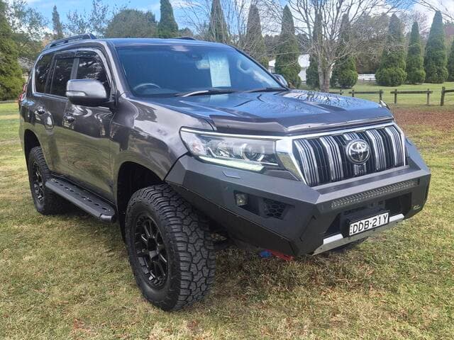 2023 Toyota Landcruiser Prado VX in Silver