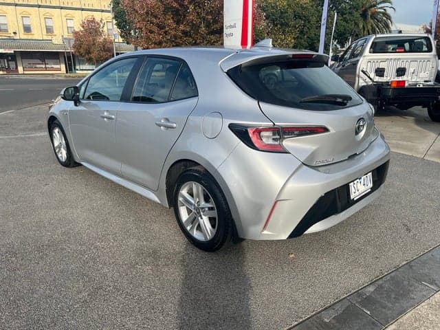 2020 Toyota Corolla Ascent Sport in Silver
