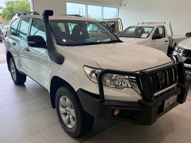 2023 Toyota Landcruiser Prado GX in White