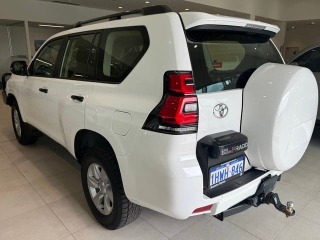 2023 Toyota Landcruiser Prado GX in White