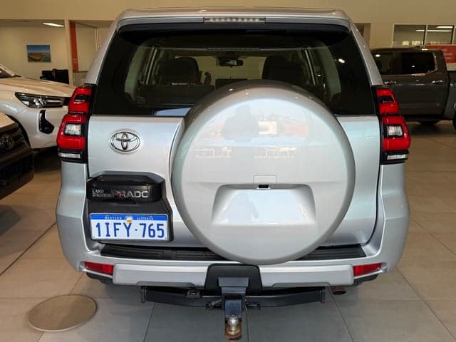 2021 Toyota Landcruiser Prado GX in Silver