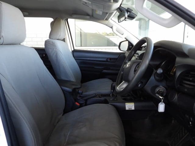 2020 Toyota Hilux SR in White