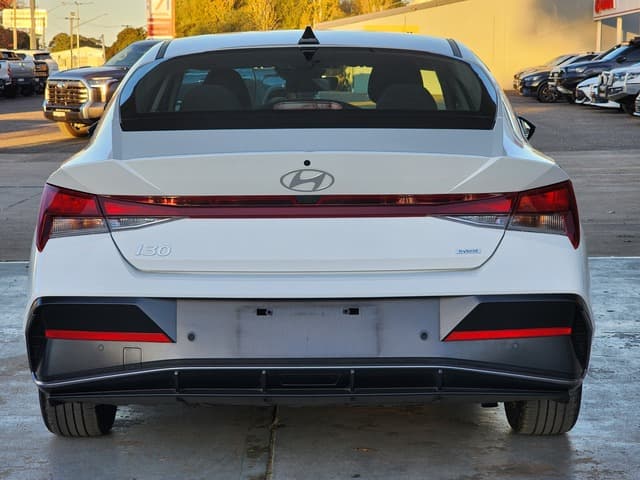 2024 Hyundai i30 Hybrid in Atlas White