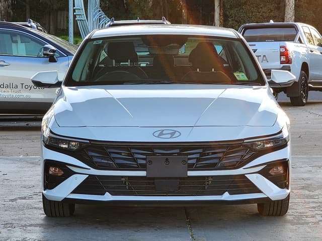 2024 Hyundai i30 Hybrid in Atlas White