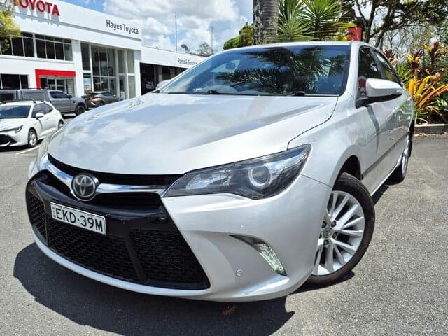 2015 Toyota Camry Atara SL in Silver