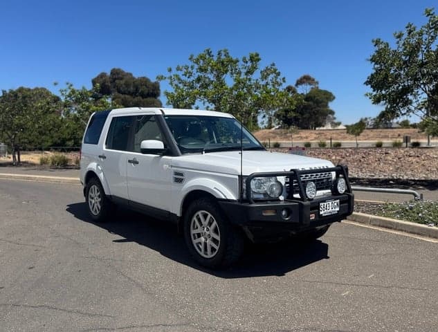 2011 Land Rover Discovery 4 TdV6 in Other