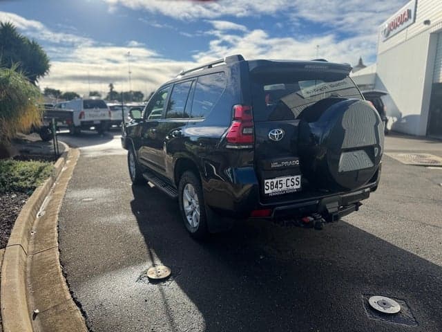 2022 Toyota Landcruiser Prado GXL in Black
