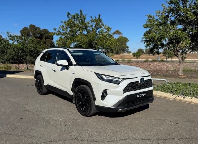 2022 Toyota RAV4 Cruiser-AWD in White
