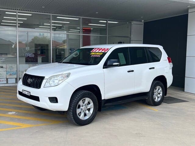 2013 Toyota Landcruiser Prado GX in White