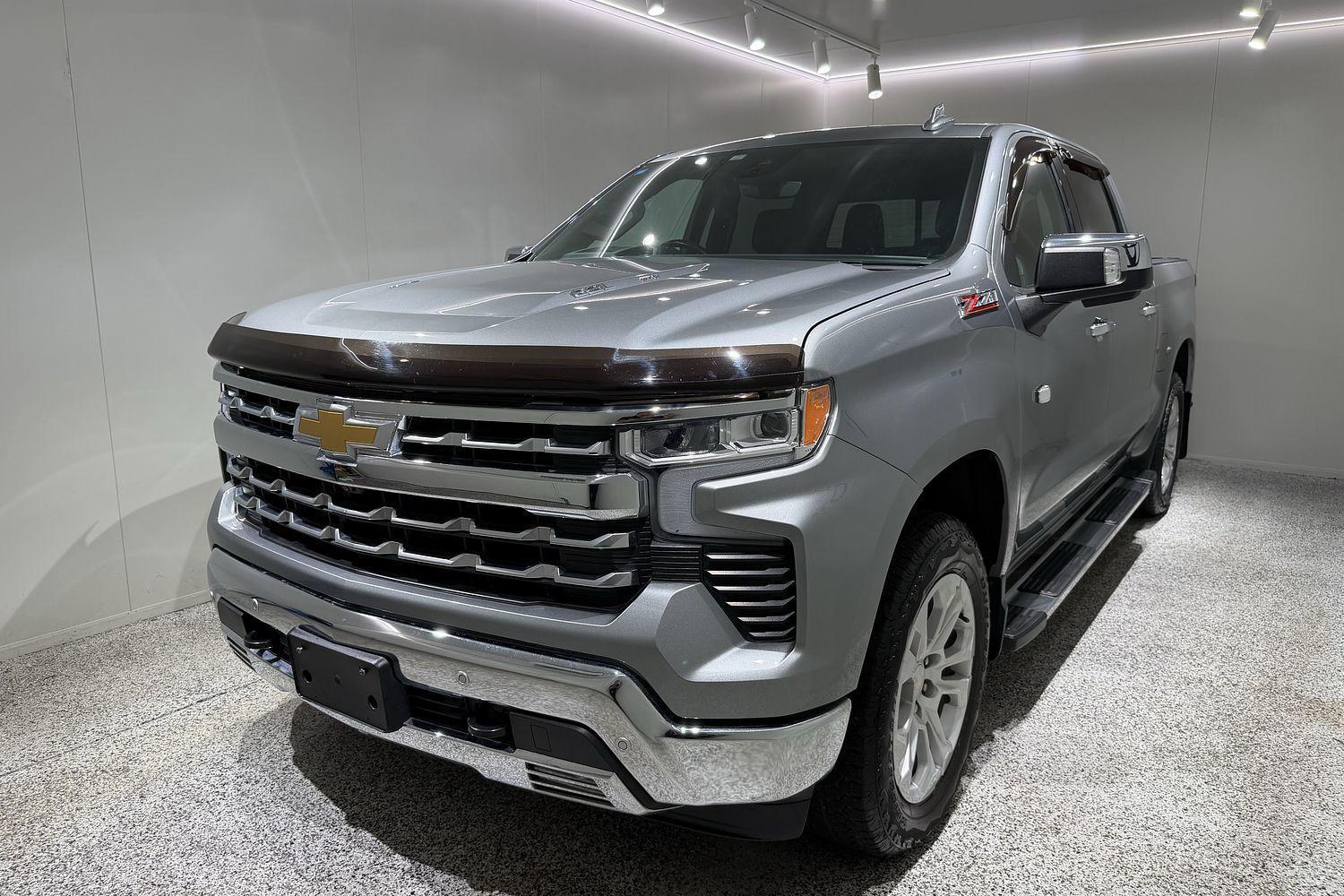 2022 Chevrolet Silverado 1500 LTZ Premium W/Tech Pack in Grey