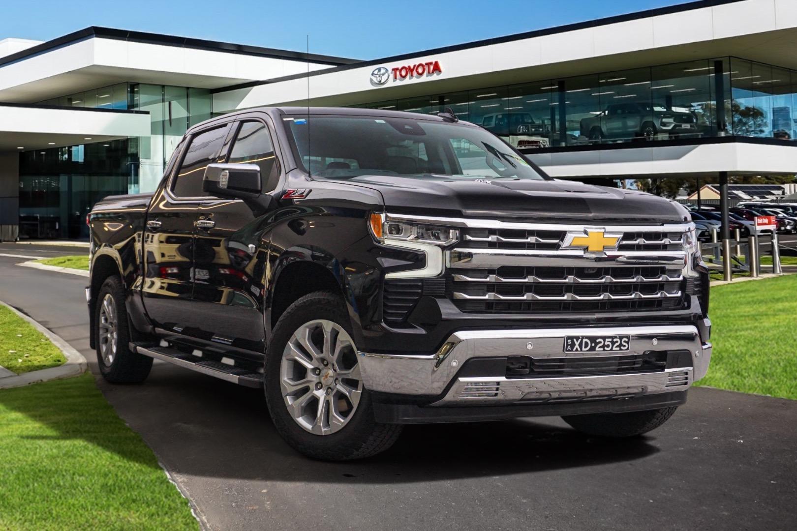 2024 Chevrolet Silverado 1500 LTZ Premium W/Tech Pack in Black