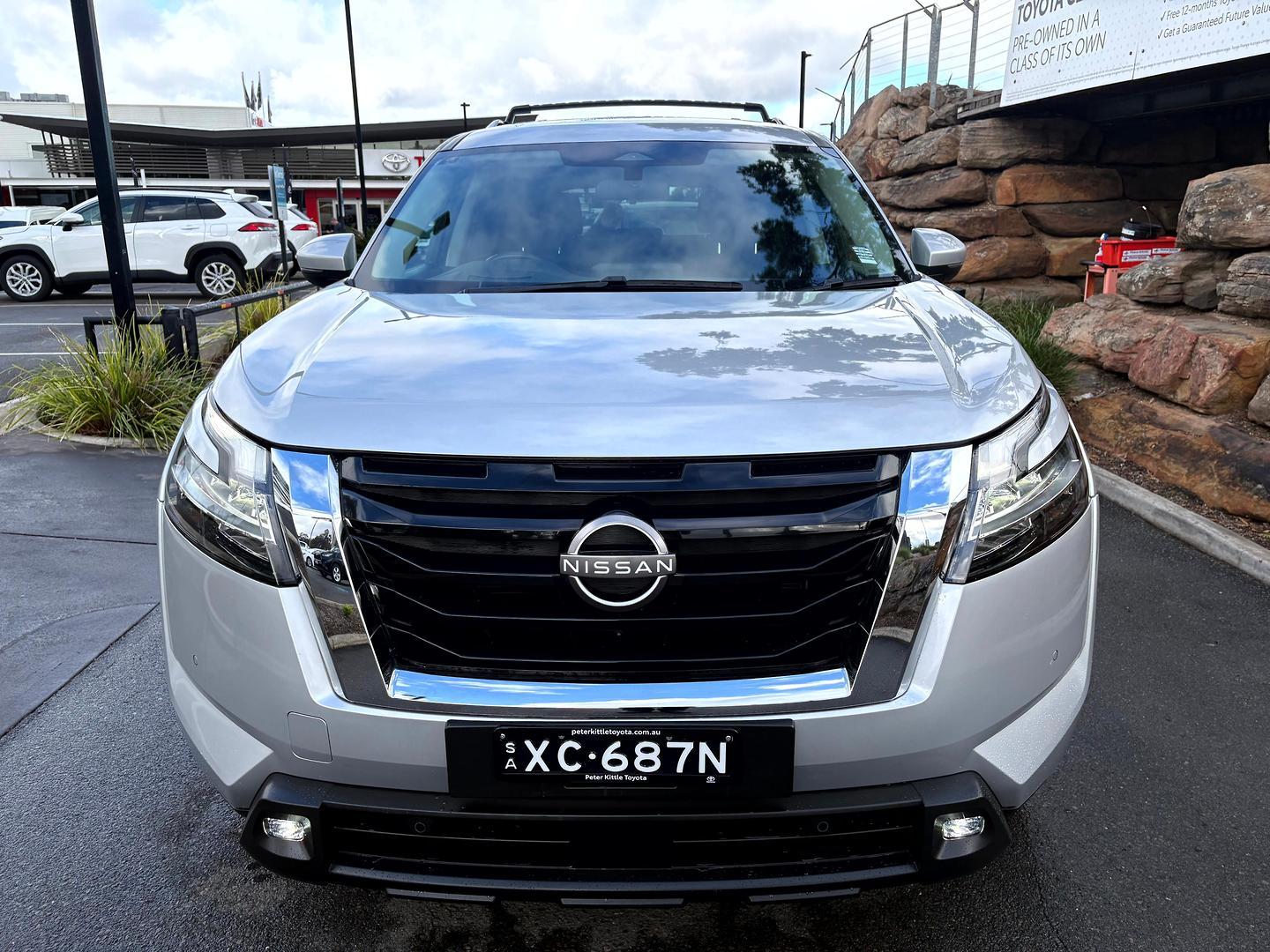 2022 Nissan Pathfinder ST-L in Other