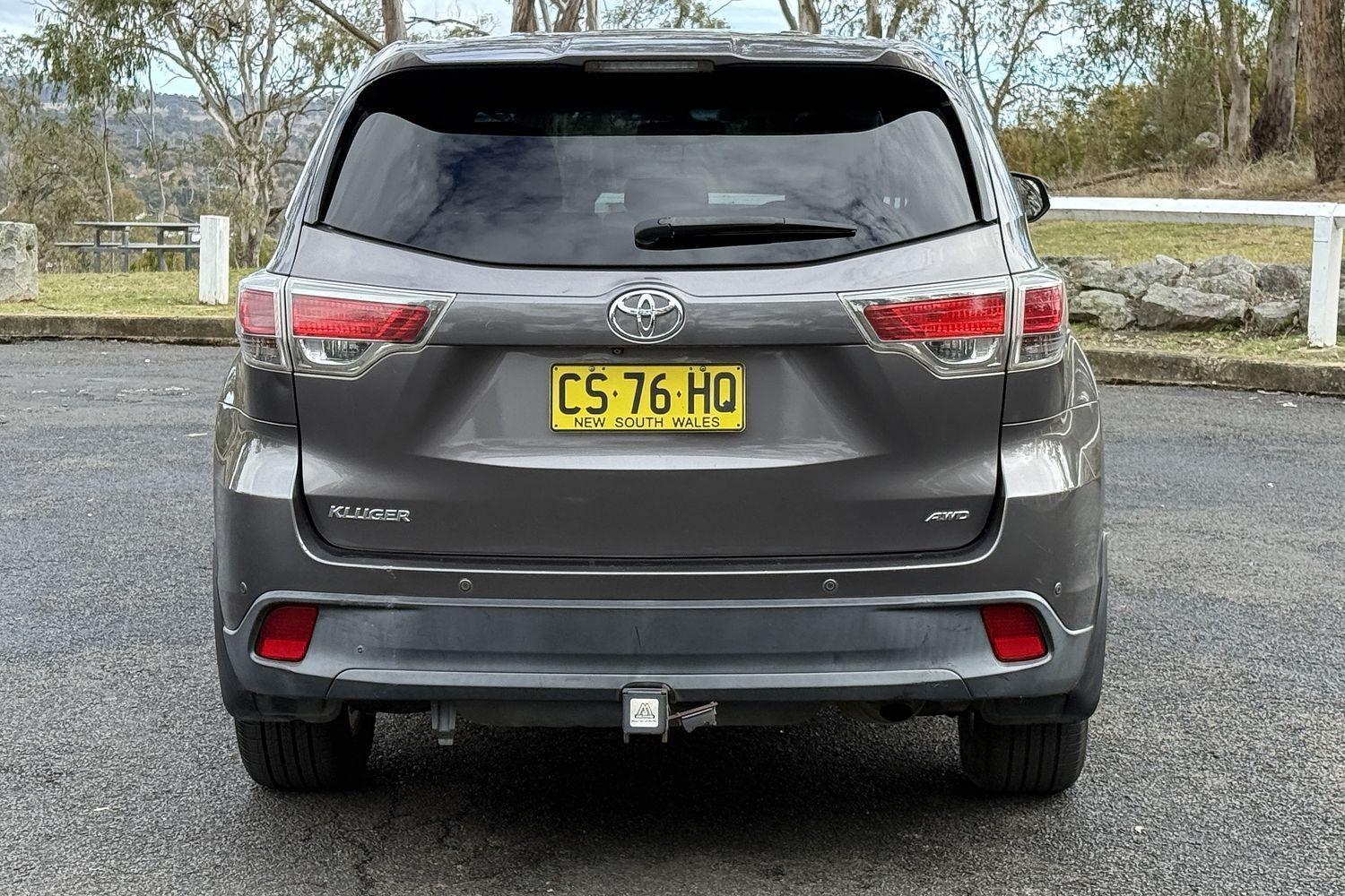 2014 Toyota Kluger GX in Grey
