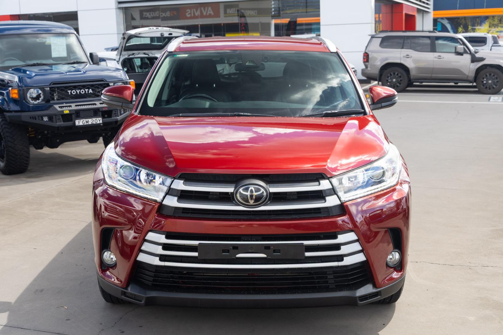 2017 Toyota Kluger GXL AWD in Red