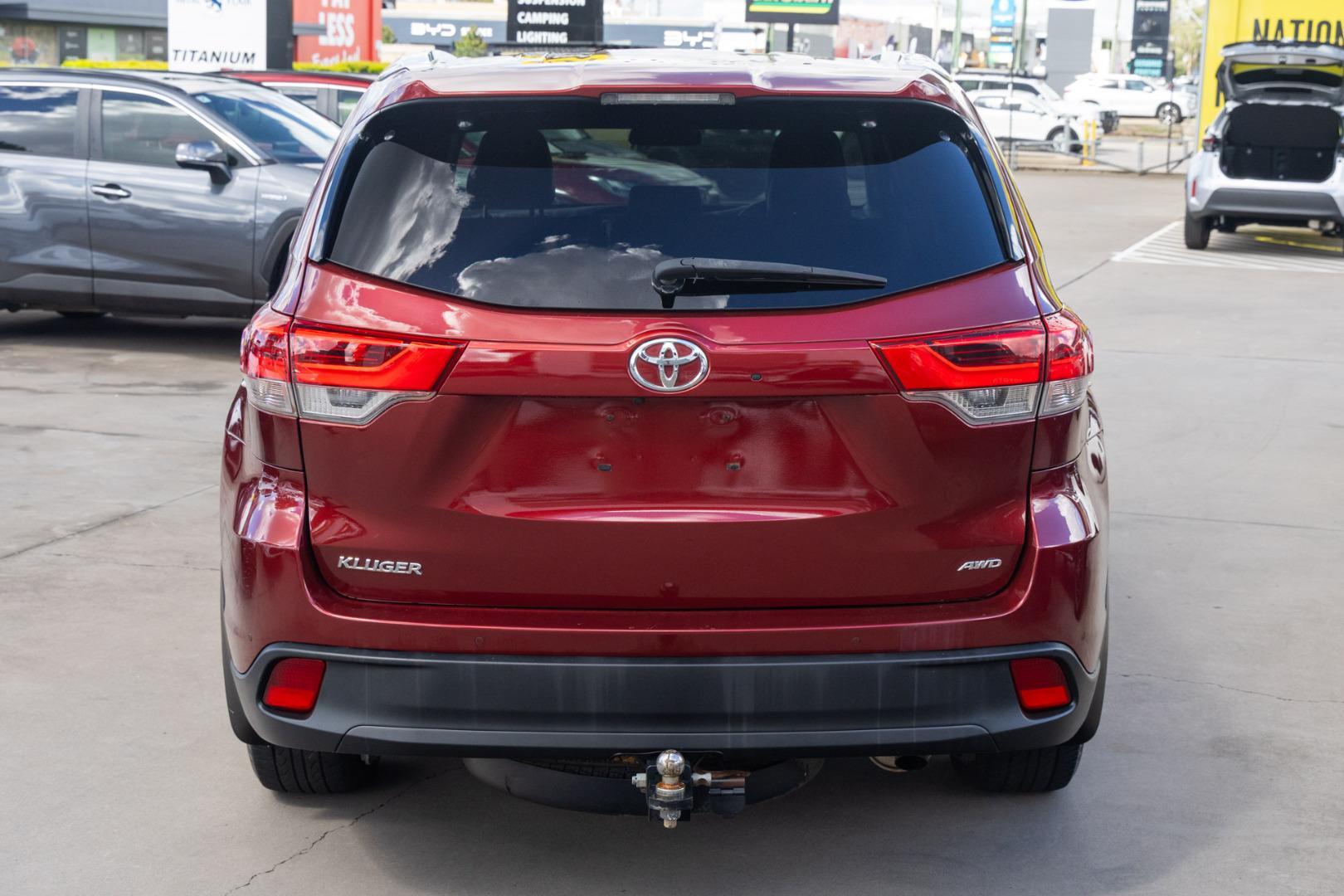 2017 Toyota Kluger GXL AWD in Red