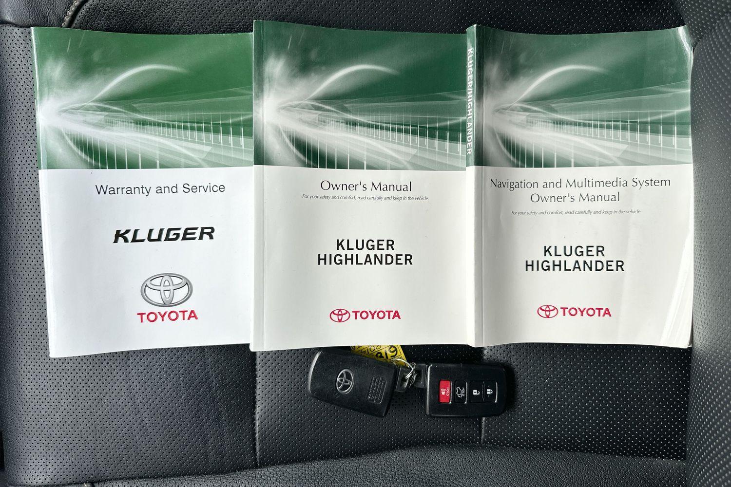 2014 Toyota Kluger AWD GRANDE in Black
