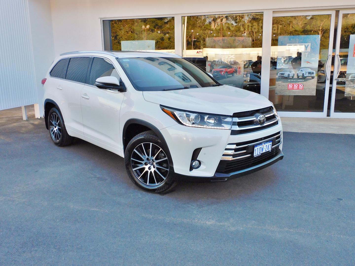 2018 Toyota Kluger Grande AWD in White