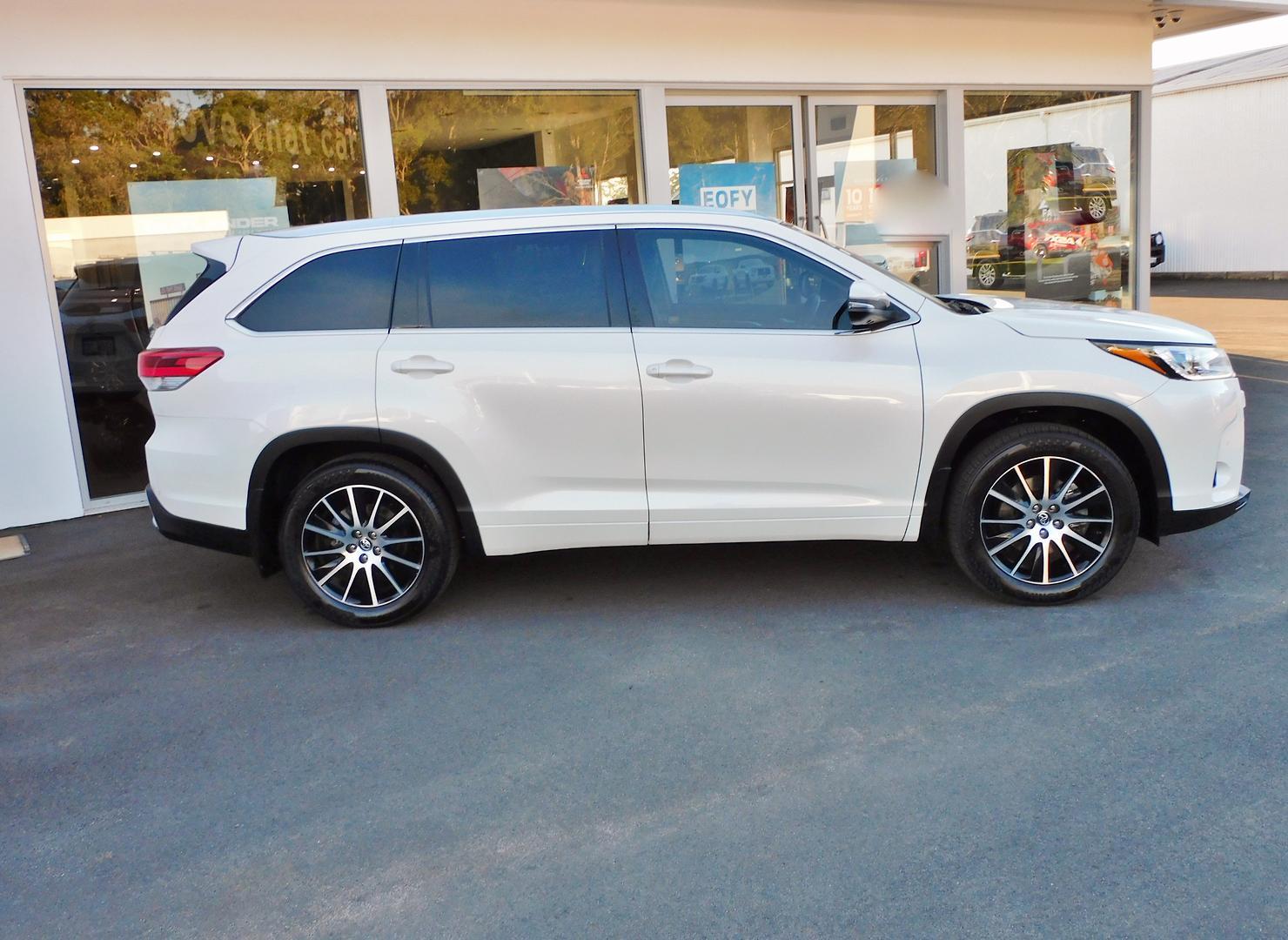 2018 Toyota Kluger Grande AWD in White