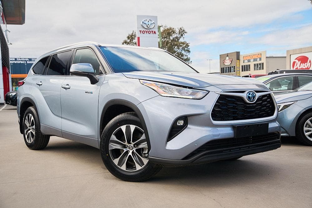 2021 Toyota Kluger GXL AWD in Blue