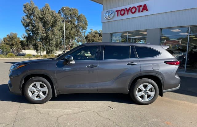 2021 Toyota Kluger GX AWD in Silver