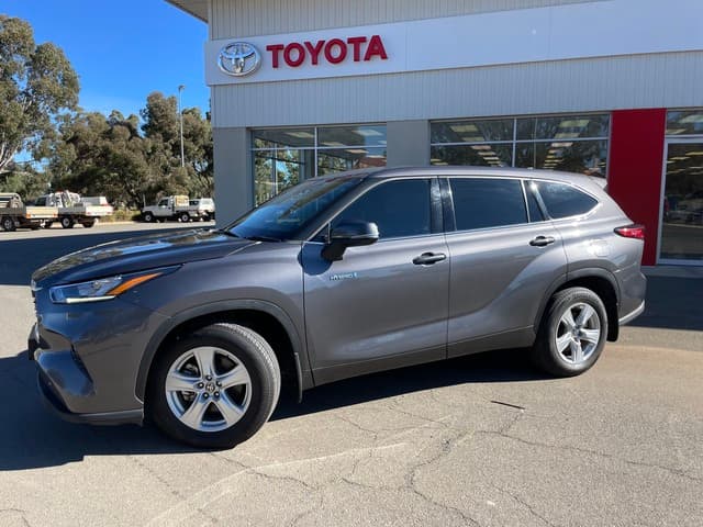 2021 Toyota Kluger GX AWD in Silver