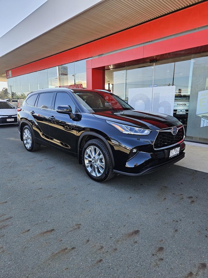 2021 Toyota Kluger AWD GRANDE in Black