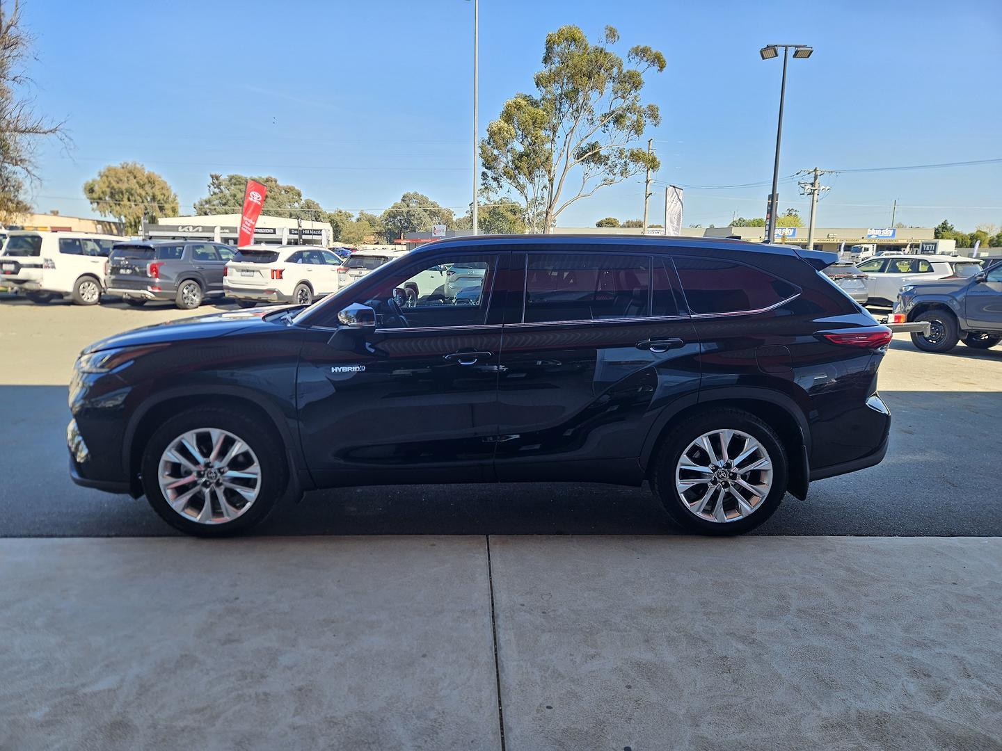 2021 Toyota Kluger AWD GRANDE in Black