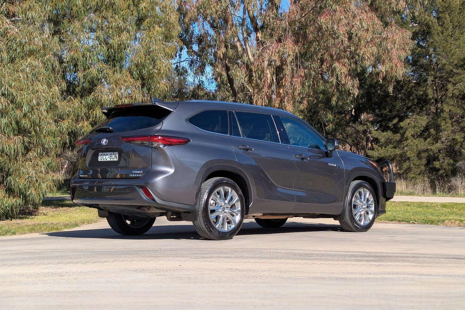2023 Toyota Kluger AWD GRANDE in Silver