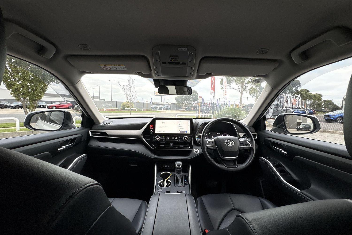 2023 Toyota Kluger GXL AWD in White