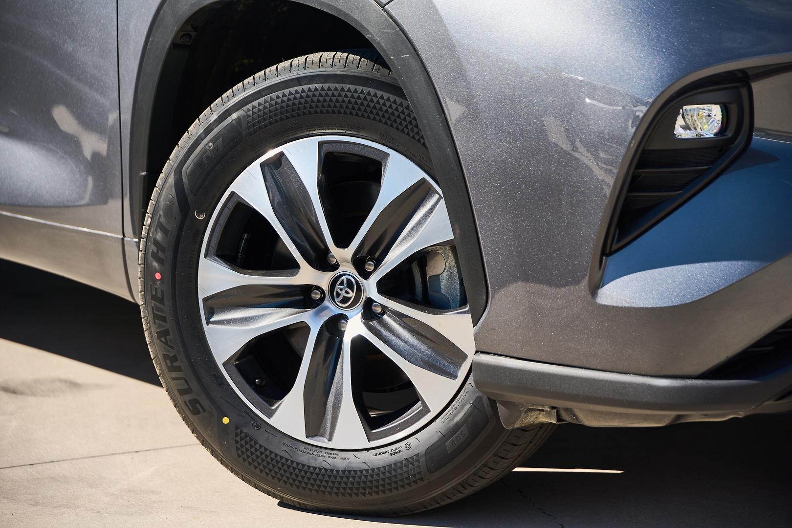 2023 Toyota Kluger GXL AWD in Silver