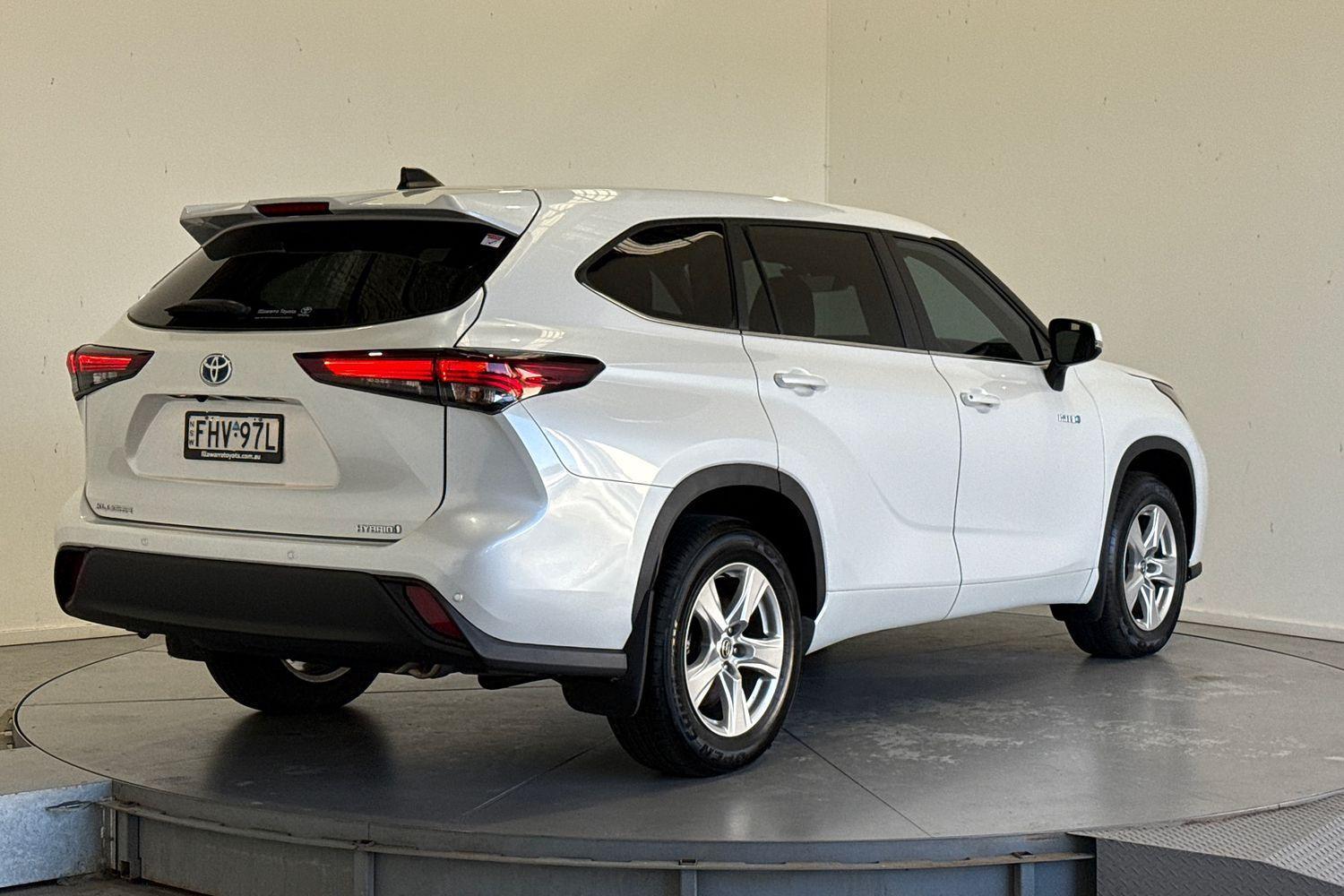 2024 Toyota Kluger GX AWD in White
