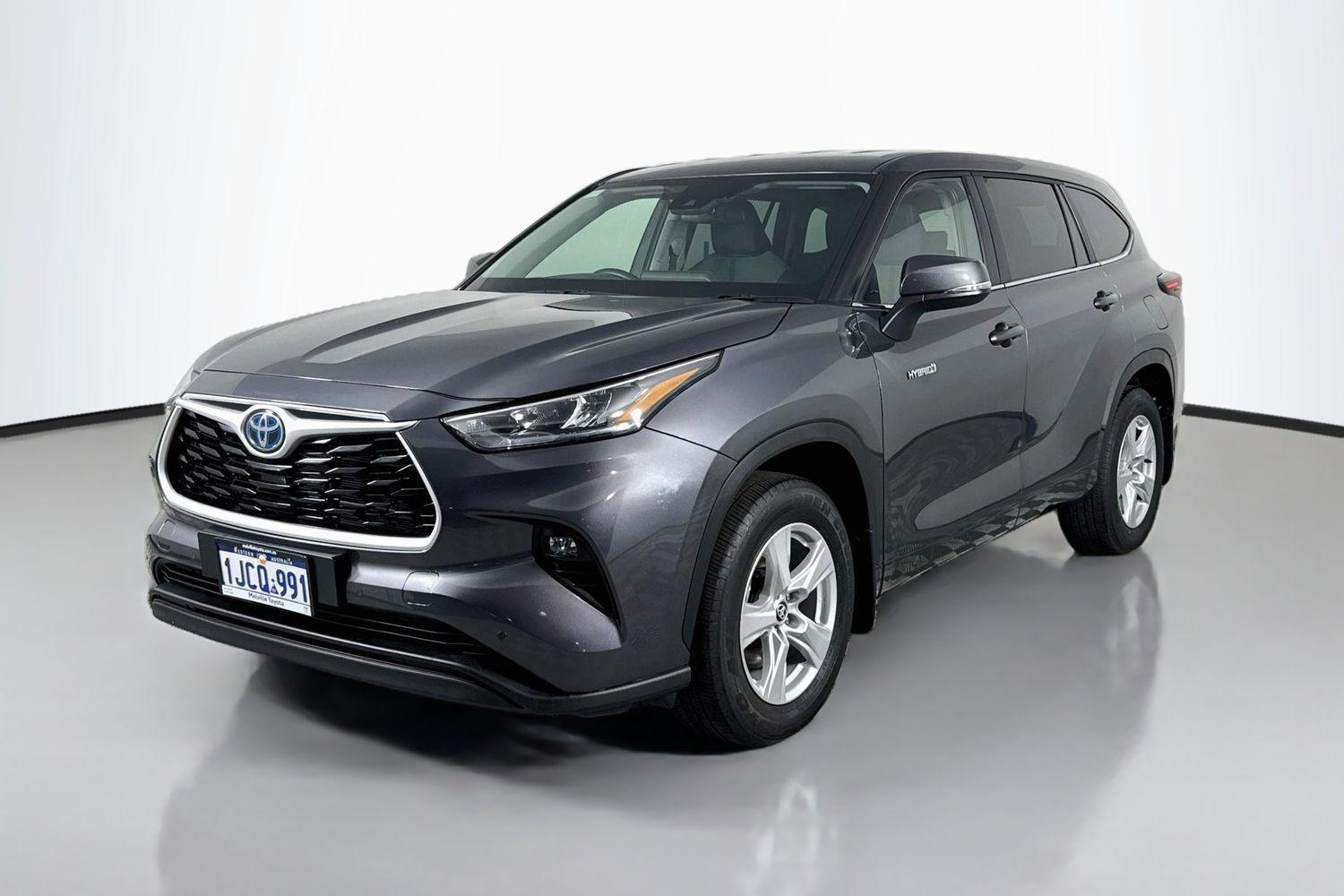 2024 Toyota Kluger GX in Grey