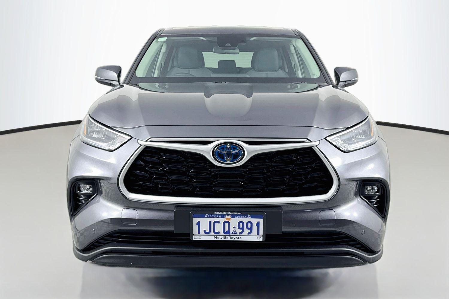 2024 Toyota Kluger GX in Grey