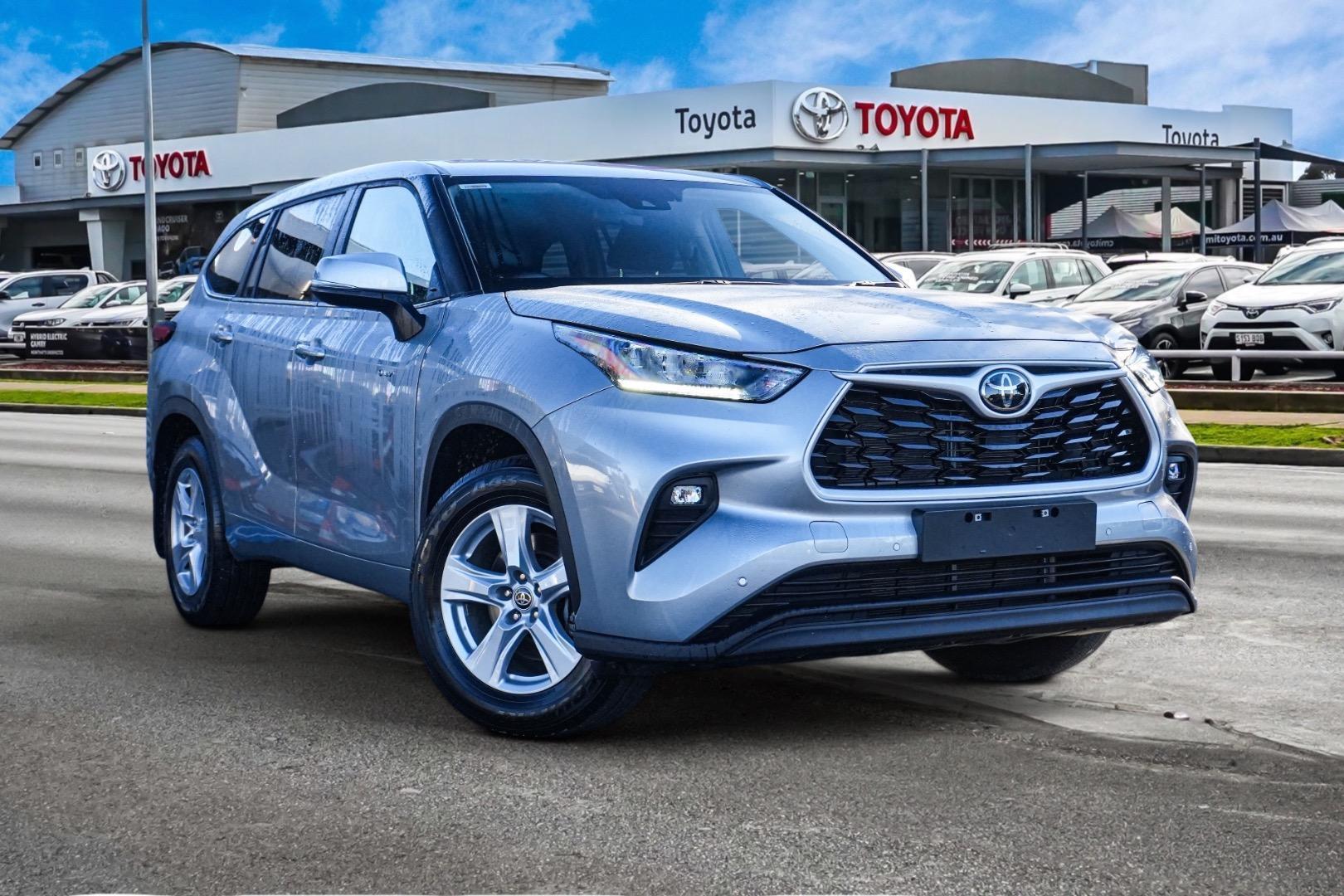 2024 Toyota Kluger GX AWD in Silver