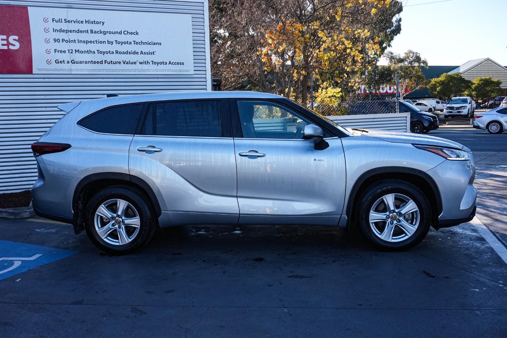 2024 Toyota Kluger GX AWD in Silver