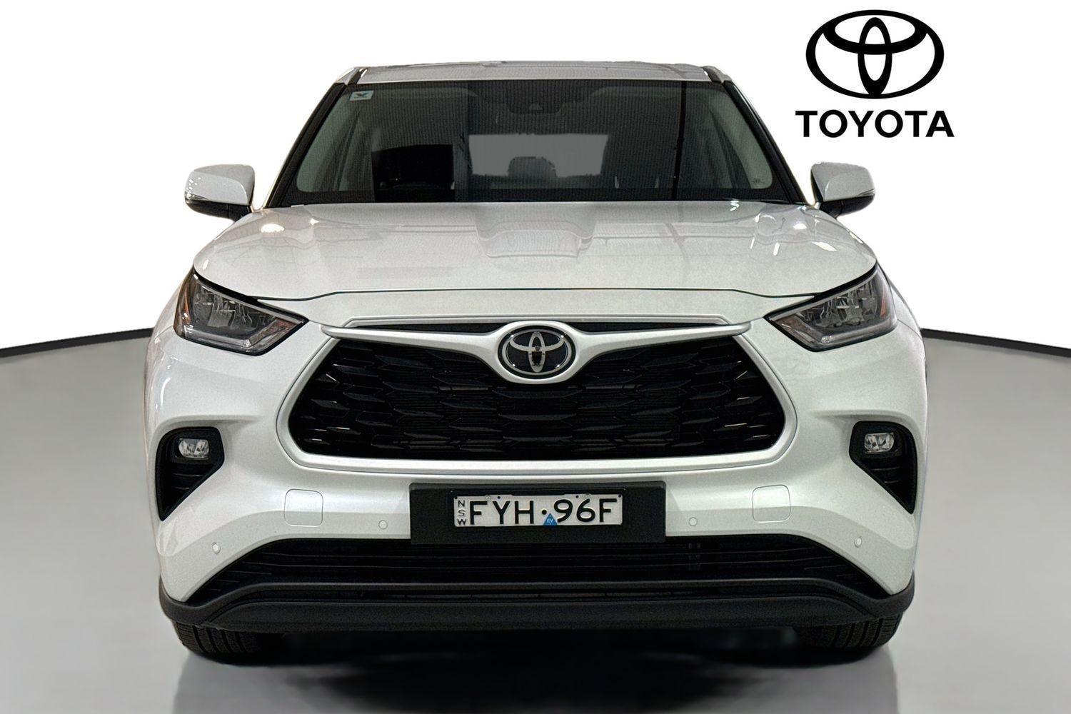 2025 Toyota Kluger GX AWD in White